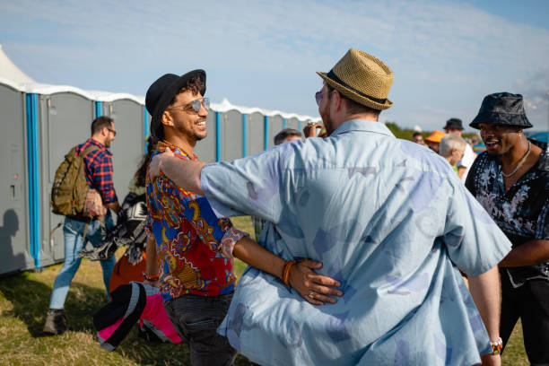Best Emergency porta potty rental  in Grove City, FL